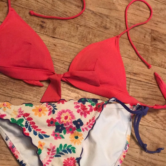 bikini - Picture 2 of 3